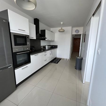 Apartamento Super 4 Pieces Refait A Neuf Villeurbanne Exterior foto